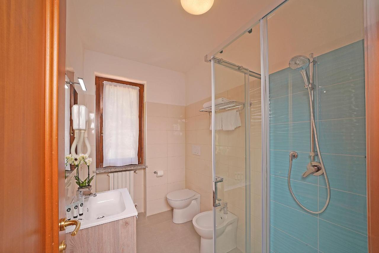 Residence Primera/Rompala Tignale Bagian luar foto
