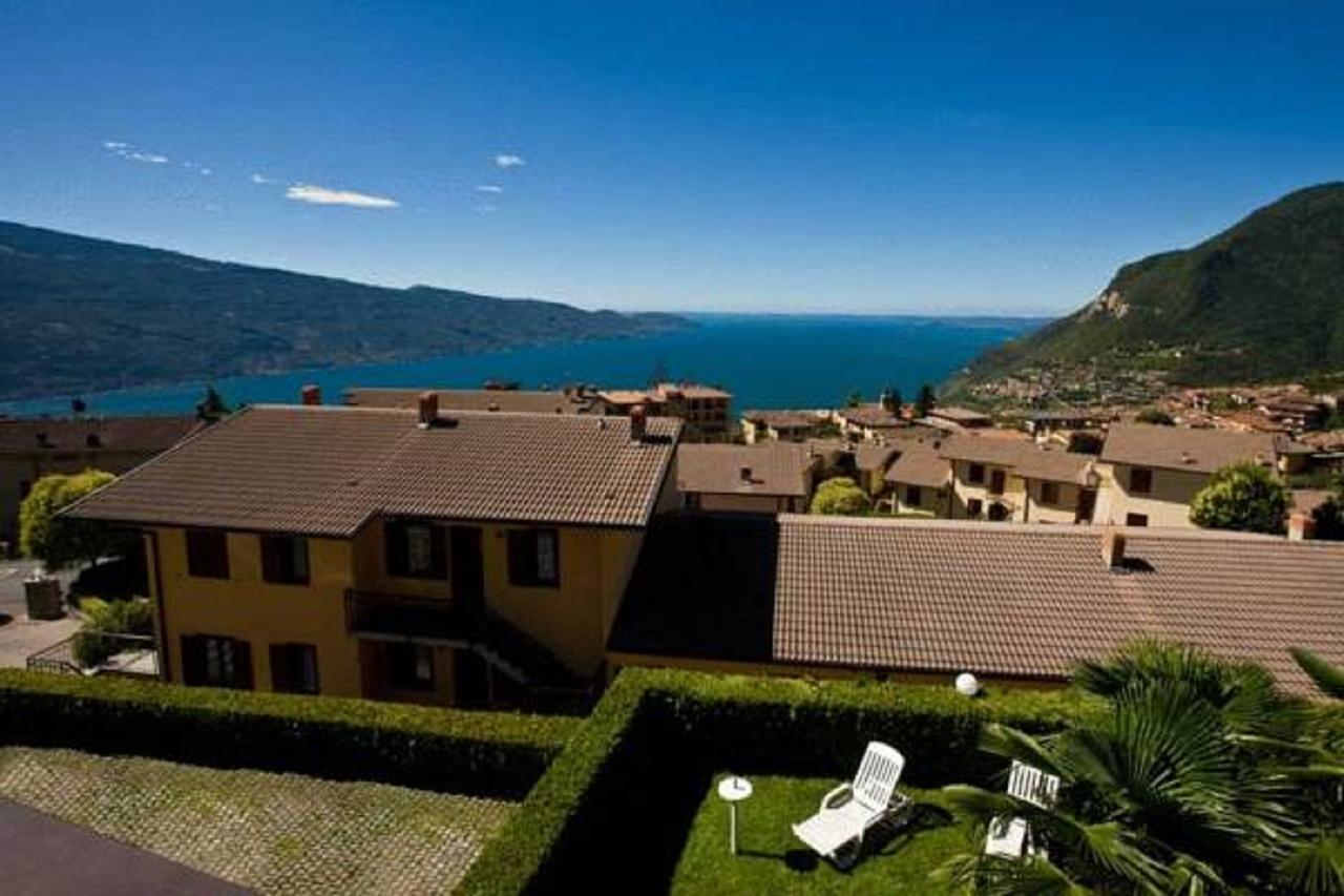 Residence Primera/Rompala Tignale Bagian luar foto